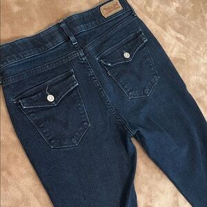 Levi's Women’s Perfect Waist Dark Blue Straight Leg Jeans in size 6M